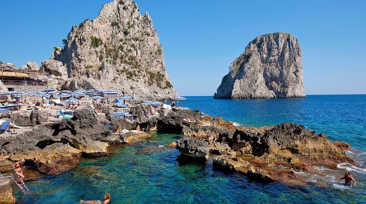 Restaurant La Fontelina on Capri: Fish cuisine and sangria at the