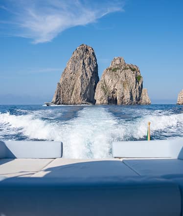 Transfer da Napoli a Capri su motoscafo privato