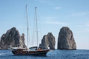 Day in Capri with an elegant wooden Gulet
