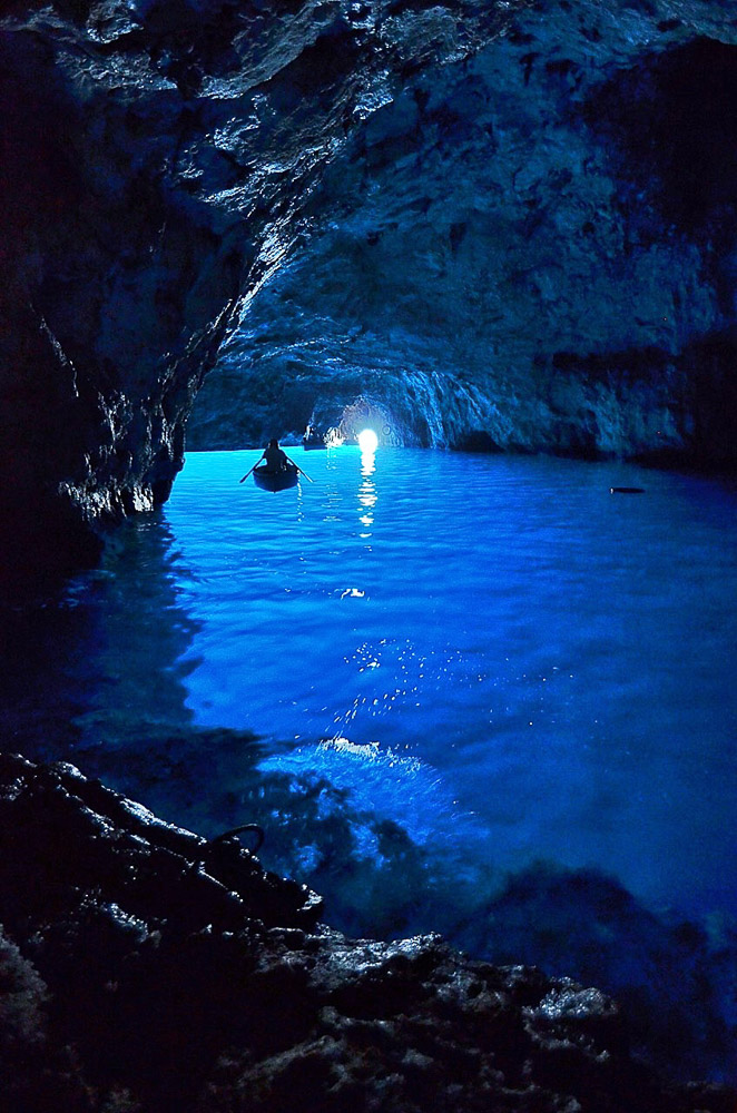 Round Trip Marina Grande - Blue Grotto Transfer. By Laser Capri