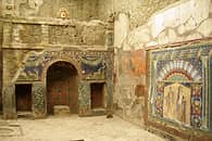Pompeii: Guided Tour Departing from Naples
