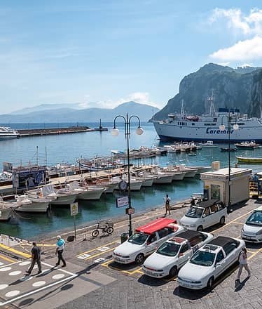 Servizio di transfer in motoscafo da Napoli a Capri