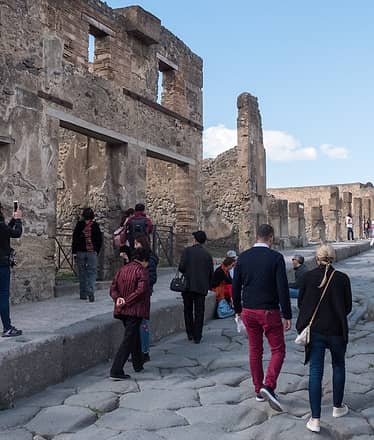 Driving Tour of Positano, Sorrento, and Pompeii 