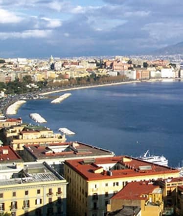 Guided Walking Tour of Naples - Private