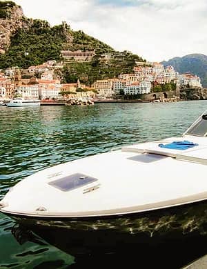 Water Taxi  per Positano da Napoli, Salerno, Capri....