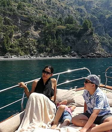 Tour in barca in Costiera Amalfitana, partenza da Capri