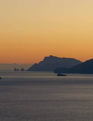 Sunset Boat Tour to the Li Galli Island