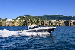 Costiera Sorrentina - Capri: transfer privato in barca 