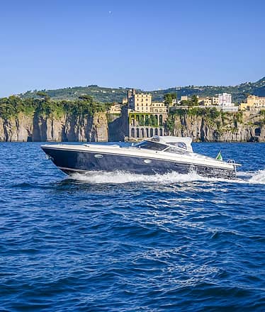Transfer in barca privata da Napoli a Sorrento