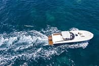 Sorrento - Procida: transfer privato in barca di lusso