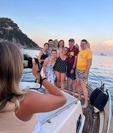 Tour privato in barca di Capri + pranzo a Nerano