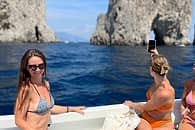 Capri, giro dell'isola in barca con tuffo!