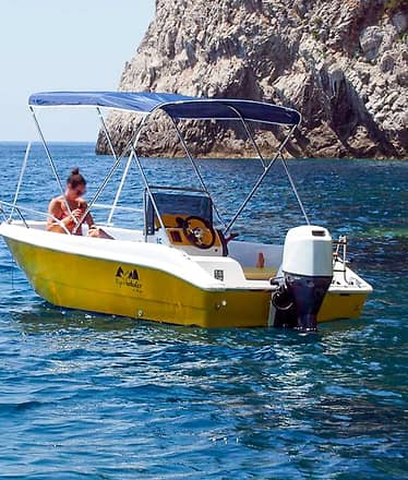 Boat rental in Capri, without skipper