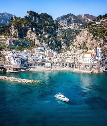 Tour in luxury yacht a Capri: la gita in barca perfetta