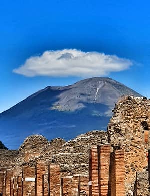 Vesuvius Tour from Sorrento with Traditional Lunch