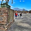 Tour di Pompei e Vesuvio in barca da Sorrento + pranzo!