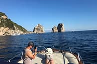 Day tour in barca a Capri + pranzo nella baia di Nerano