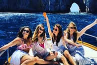 Capri tour + pranzo a Nerano: giornata in barca privata