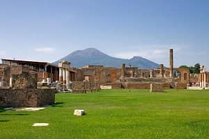Transfer from Naples to the Amalfi Coast + Pompeii Stop