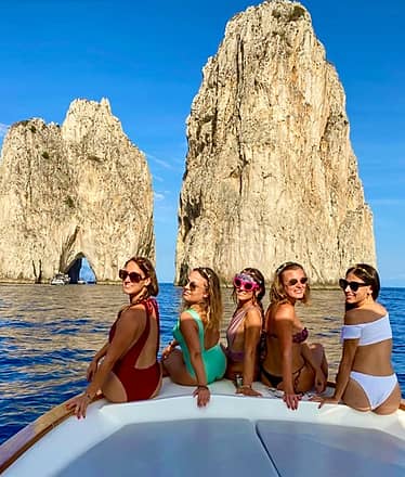 Tour privato in barca di Capri e Sorrento