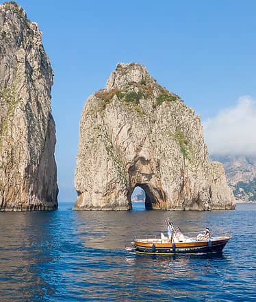 Here Comes The Sun: tour in barca di Capri all'alba
