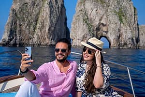 Day Tripper Capri: tour in barca con skipper privato