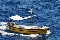 Gozzo Boat 7.5 meters:Rental with Skipper on Capri
