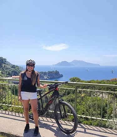 Tour in E-Bike a Sorrento con Degustazione Limoncello