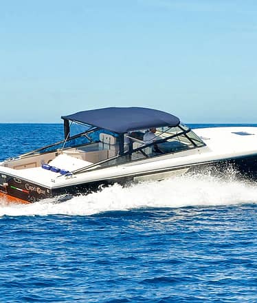 Capri Luxury Experience - Yacht Departure from Positano, Amalfi or Sorrento