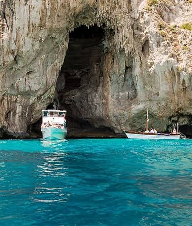 Private Boat Tour from Naples to Capri and Positano