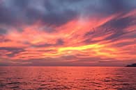 Giro in barca al tramonto a Capri, con Prosecco a bordo