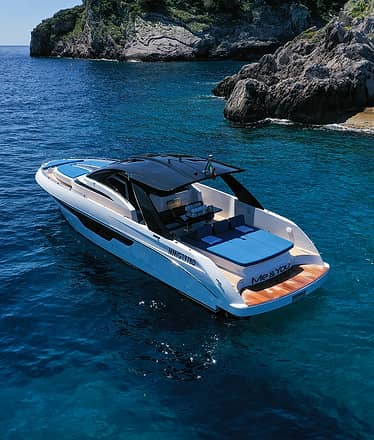 Mig Marine 45: discover the new Italian motorboat
