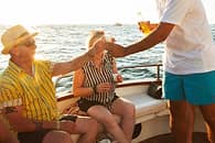 Happy Hour in barca al tramonto