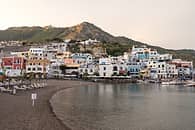 Across the Universe: Private Motorboat Tour of Ischia from Capri