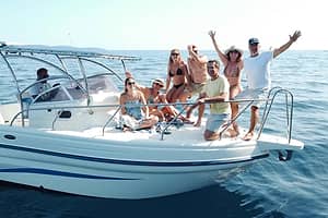 Private Full-Day Motorboat Tour with Positano Visit