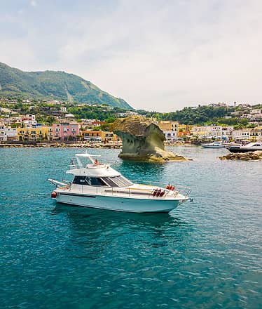 Tour privato in barca di Ischia - Mezza giornata