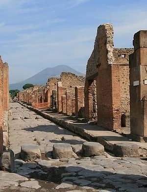 Private Tour of Pompeii and Herculaneum