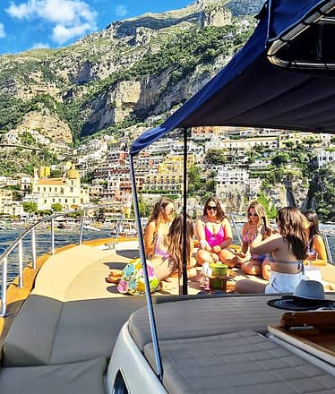 Positano: Private Boat Tour from Sorrento