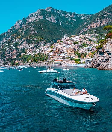 A taste of the Amalfi Coast: mezza giornata in barca privata