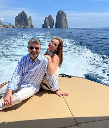All Inclusive Premium Shared Capri Boat Tour + City Visit