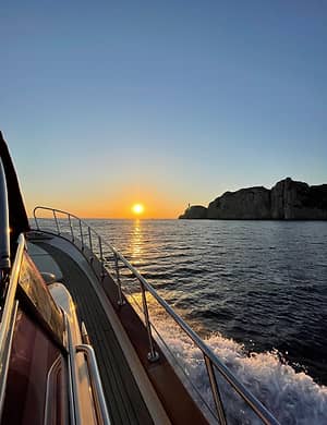 Sunset Prosecco Sail