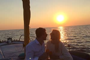 Capri: tour in barca al tramonto con champagne!