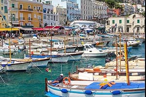 Tour privato di una giornata intera a Capri da Sorrento