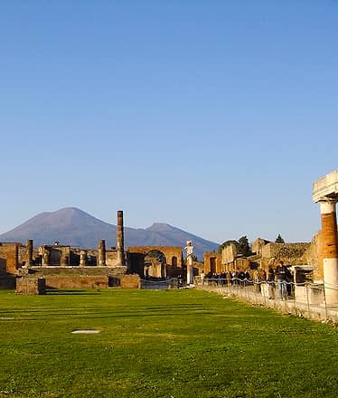 Private Pompeii, Herculaneum, Vesuvius daytrip.