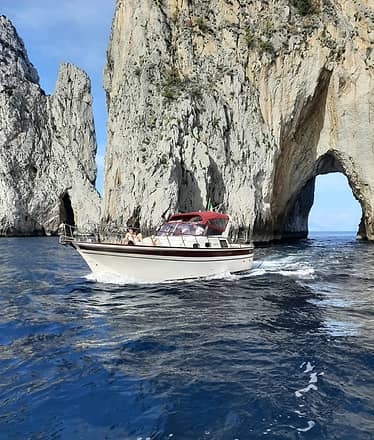 Water taxi da/per Capri