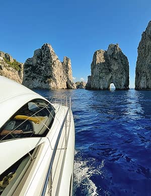 Private Boat Tour of Capri by Speedboat