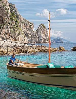 The classic Boat Tour of Capri
