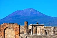 Private Tour of Pompeii and Mt. Vesuvius with wine tasting and light lunch