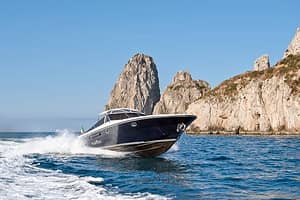 Transfer in barca da Capri a Ischia o Procida (o vv)