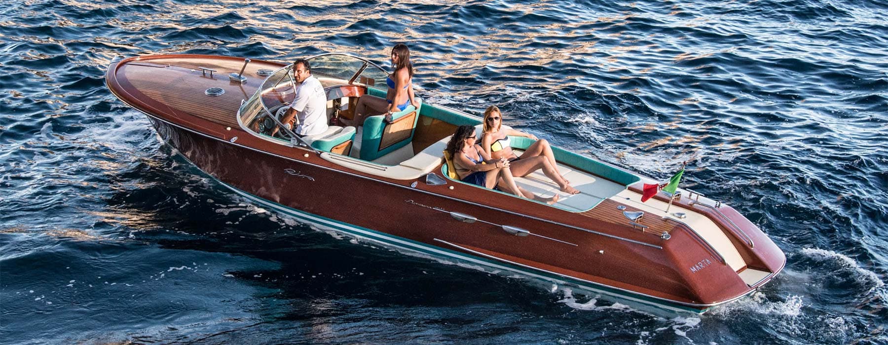 Dolce Vita Capri Tour by Speedboat